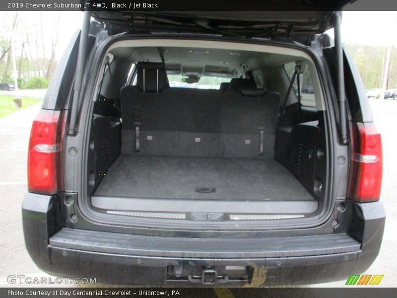 Black / Jet Black 2019 Chevrolet Suburban LT 4WD