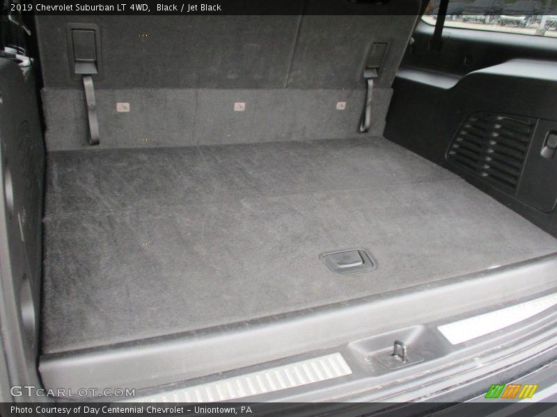 Black / Jet Black 2019 Chevrolet Suburban LT 4WD