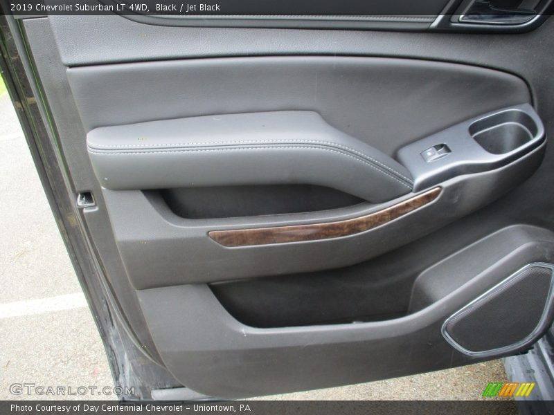 Black / Jet Black 2019 Chevrolet Suburban LT 4WD