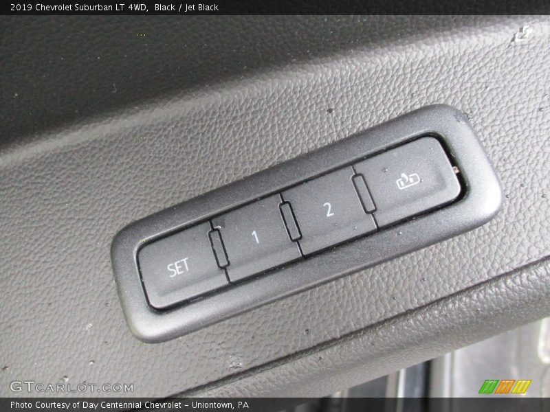 Black / Jet Black 2019 Chevrolet Suburban LT 4WD