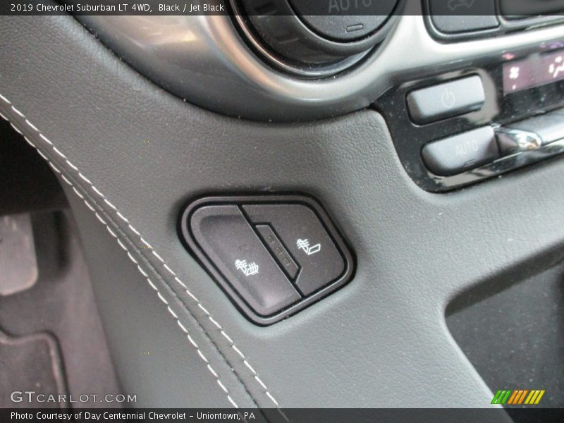 Black / Jet Black 2019 Chevrolet Suburban LT 4WD