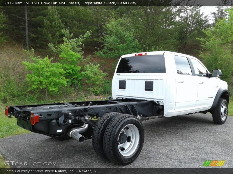 Bright White / Black/Diesel Gray 2019 Ram 5500 SLT Crew Cab 4x4 Chassis