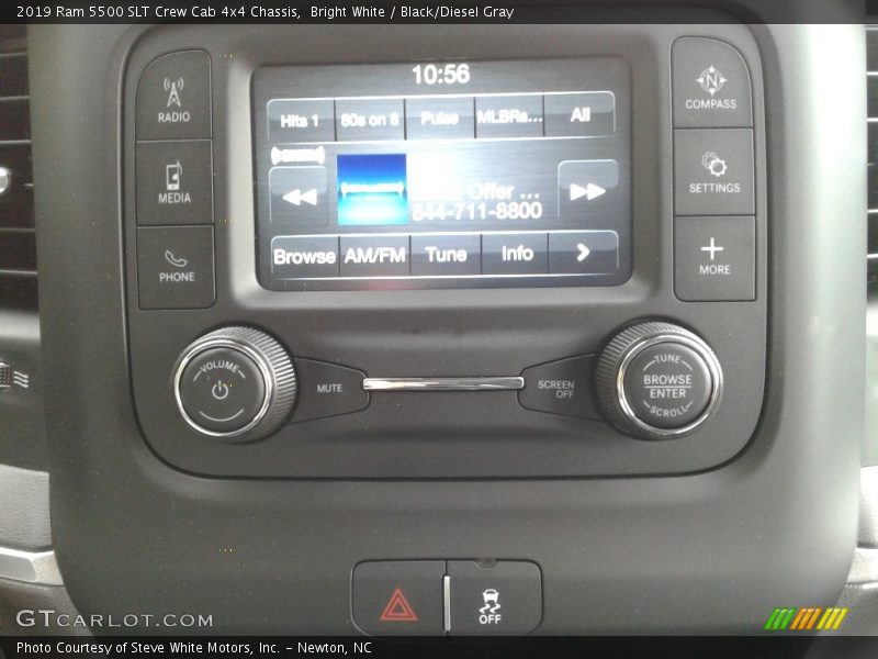 Controls of 2019 5500 SLT Crew Cab 4x4 Chassis