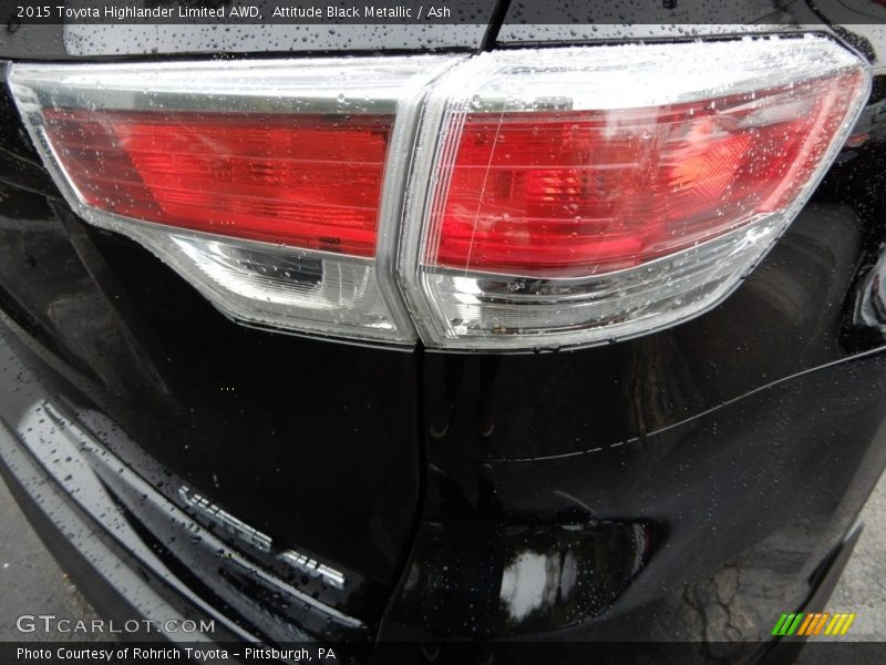 Attitude Black Metallic / Ash 2015 Toyota Highlander Limited AWD