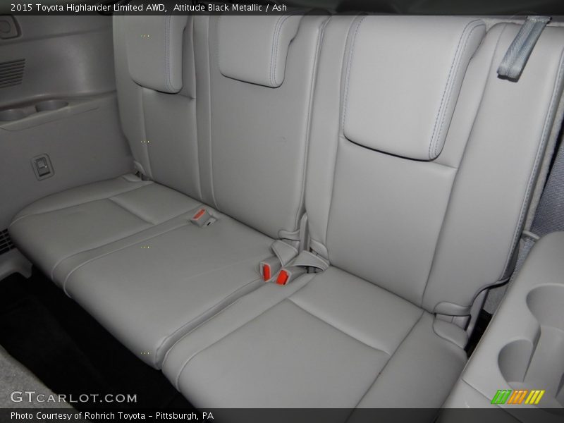 Attitude Black Metallic / Ash 2015 Toyota Highlander Limited AWD
