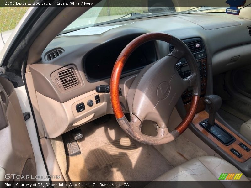 Crystal White / Ivory 2000 Lexus ES 300 Sedan