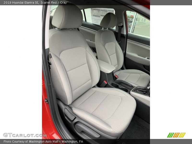 Scarlet Red / Gray 2019 Hyundai Elantra SE