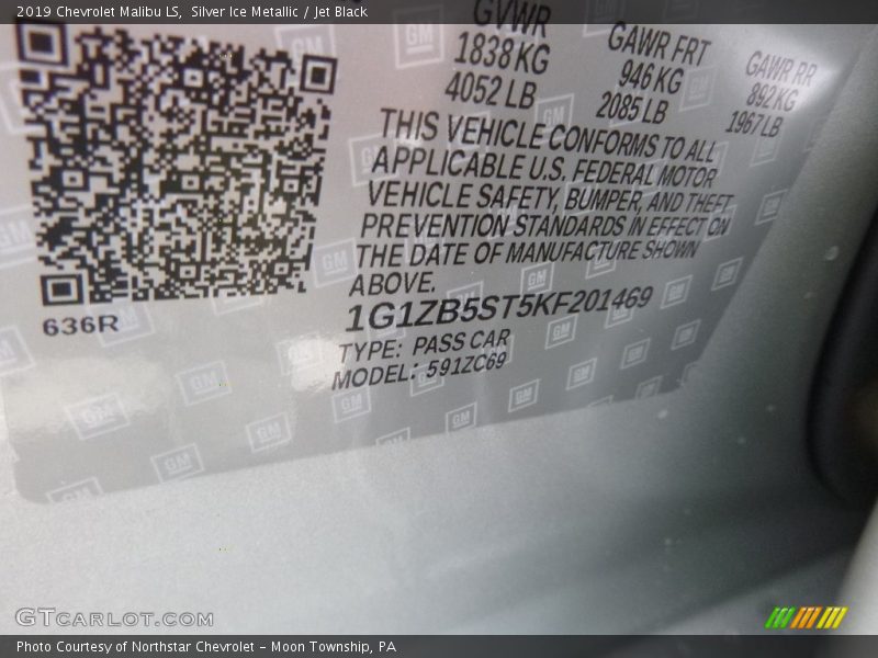 Silver Ice Metallic / Jet Black 2019 Chevrolet Malibu LS
