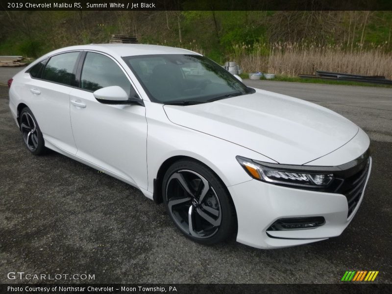 Summit White / Jet Black 2019 Chevrolet Malibu RS