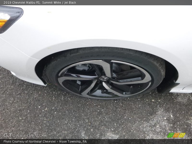 Summit White / Jet Black 2019 Chevrolet Malibu RS
