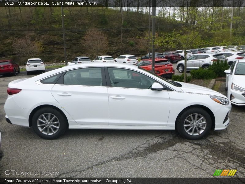 Quartz White Pearl / Gray 2019 Hyundai Sonata SE