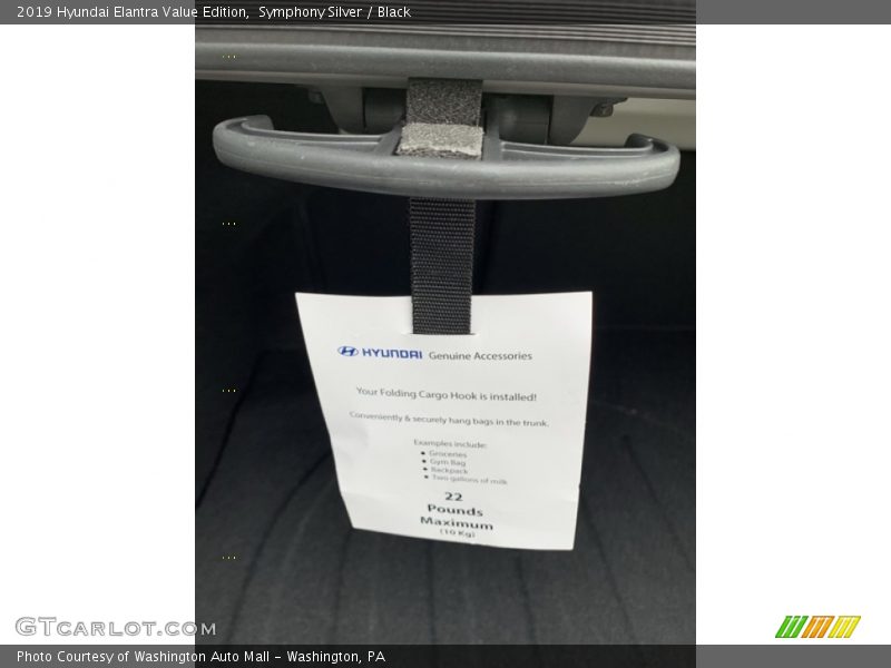 Symphony Silver / Black 2019 Hyundai Elantra Value Edition