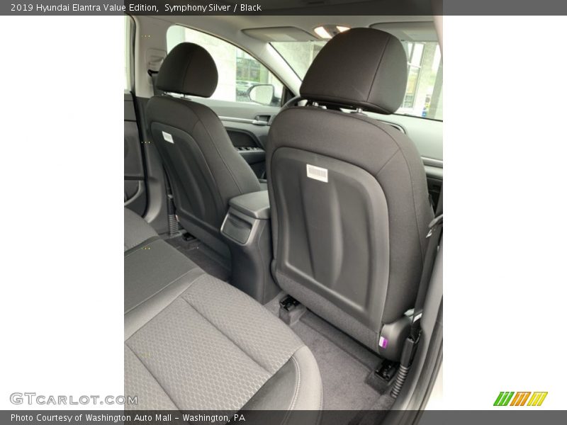 Symphony Silver / Black 2019 Hyundai Elantra Value Edition