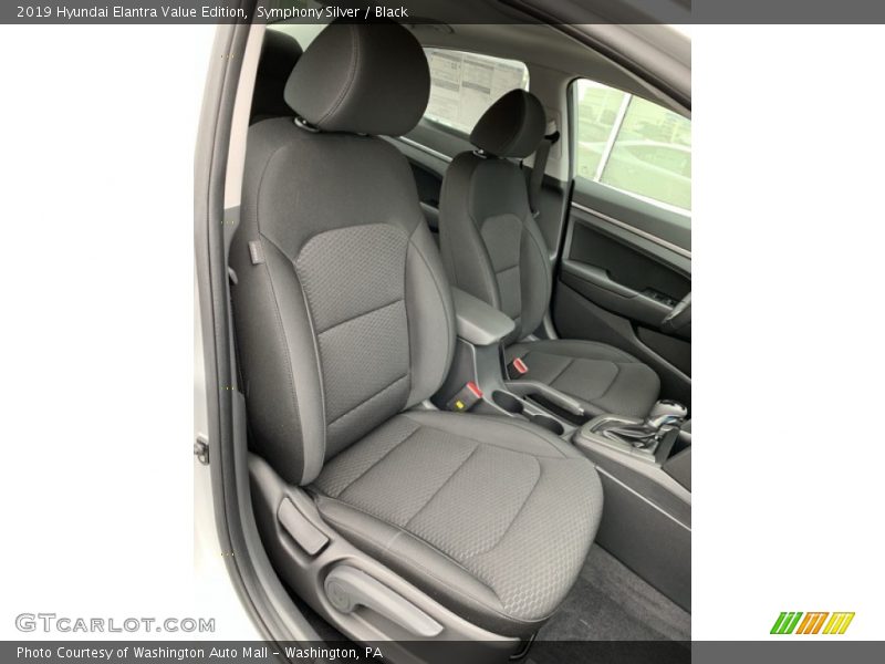 Symphony Silver / Black 2019 Hyundai Elantra Value Edition