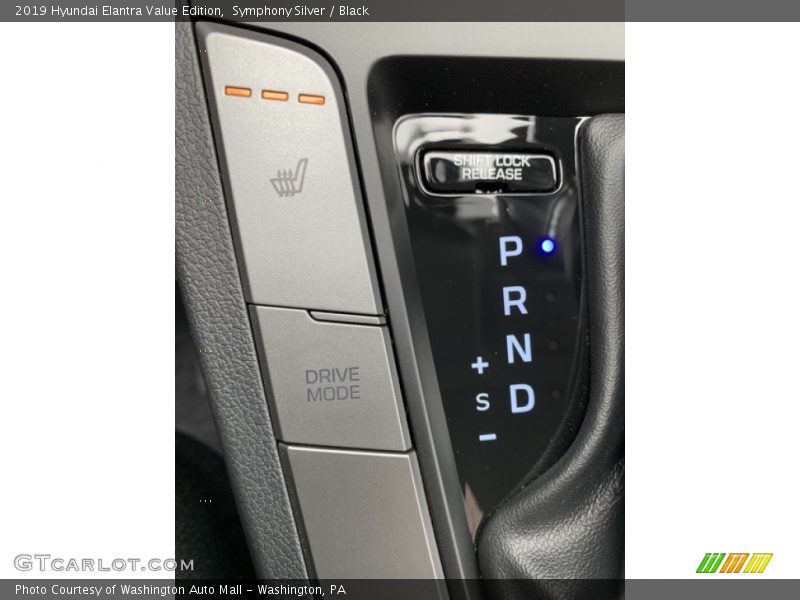 Symphony Silver / Black 2019 Hyundai Elantra Value Edition