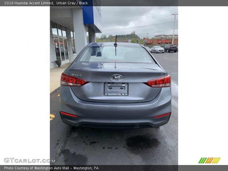 Urban Gray / Black 2019 Hyundai Accent Limited