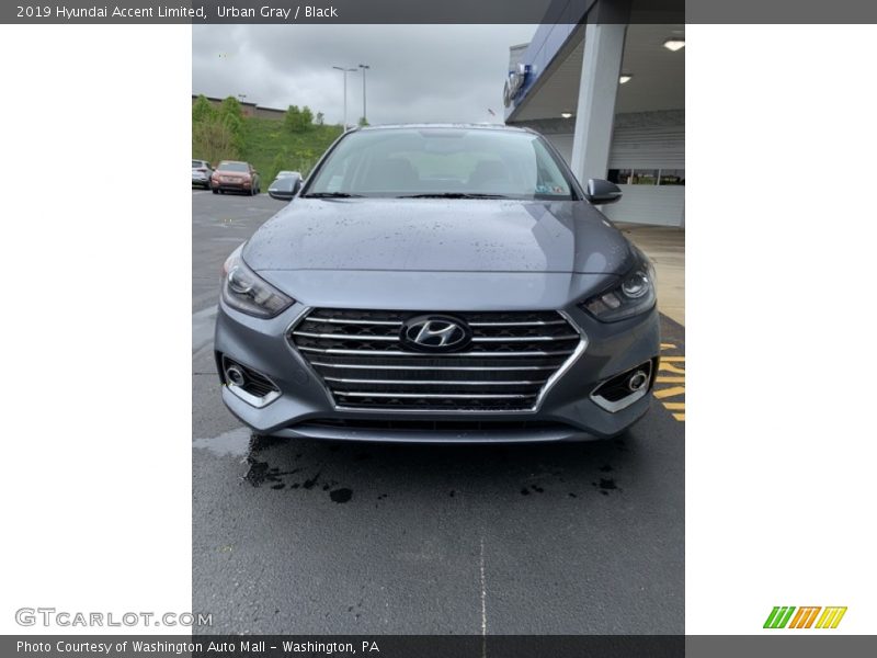 Urban Gray / Black 2019 Hyundai Accent Limited