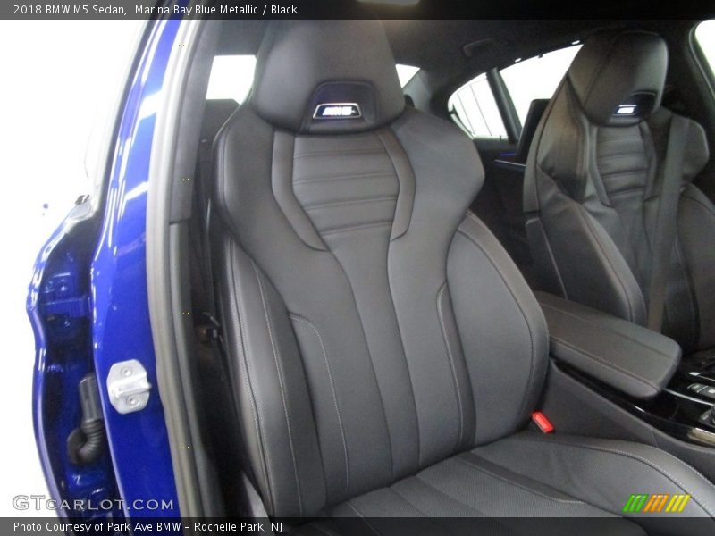 Marina Bay Blue Metallic / Black 2018 BMW M5 Sedan
