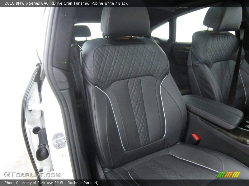 Alpine White / Black 2018 BMW 6 Series 640i xDrive Gran Turismo