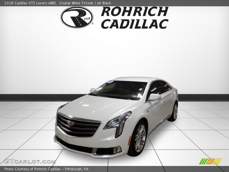 Crystal White Tricoat / Jet Black 2018 Cadillac XTS Luxury AWD