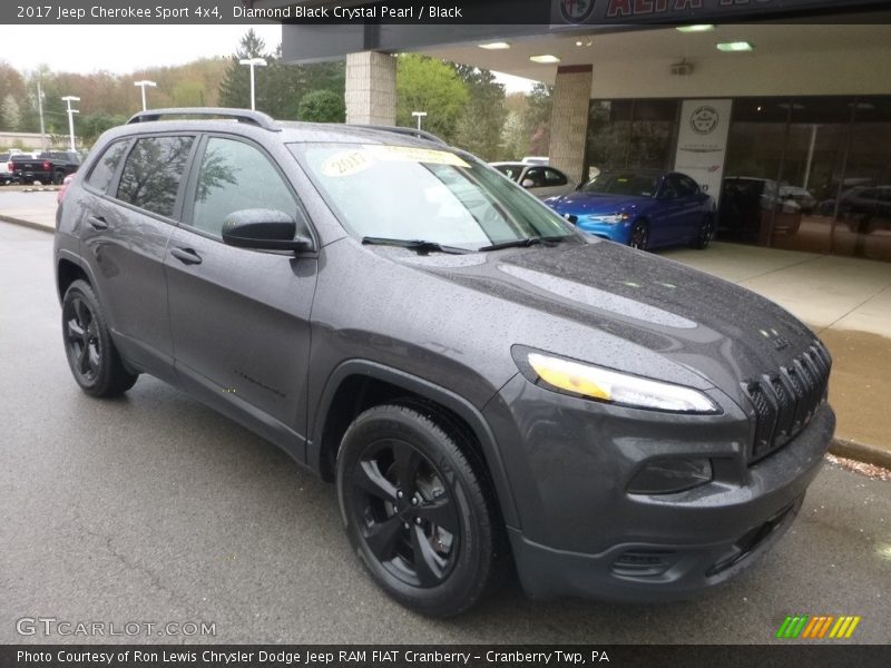 Diamond Black Crystal Pearl / Black 2017 Jeep Cherokee Sport 4x4