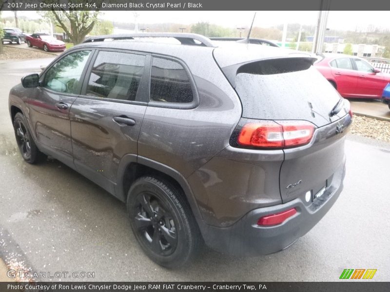 Diamond Black Crystal Pearl / Black 2017 Jeep Cherokee Sport 4x4