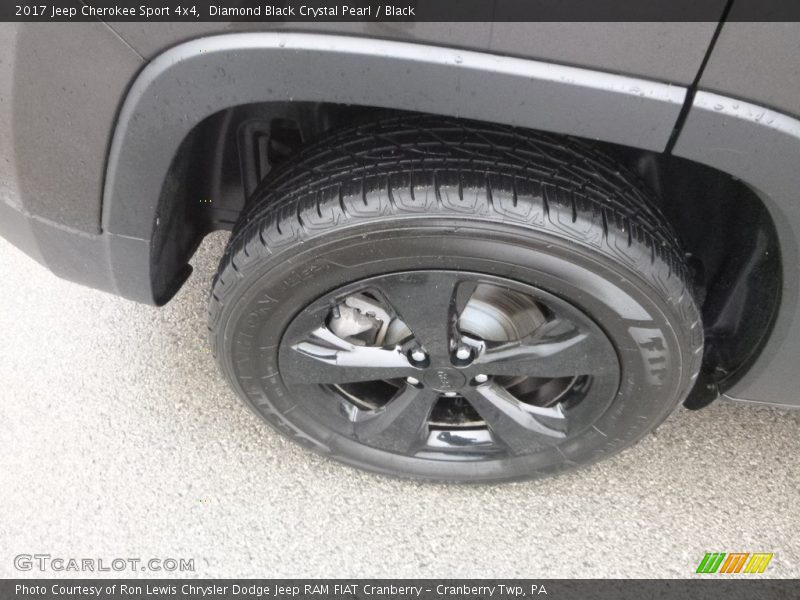 Diamond Black Crystal Pearl / Black 2017 Jeep Cherokee Sport 4x4