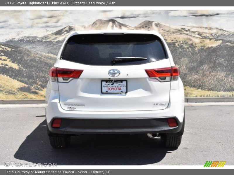 Blizzard Pearl White / Ash 2019 Toyota Highlander LE Plus AWD