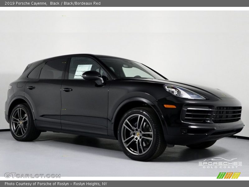 Black / Black/Bordeaux Red 2019 Porsche Cayenne