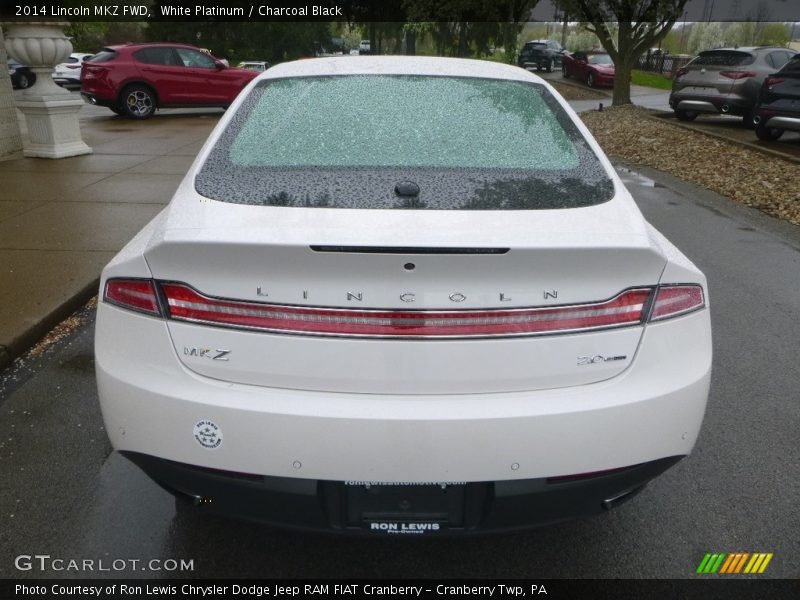 White Platinum / Charcoal Black 2014 Lincoln MKZ FWD