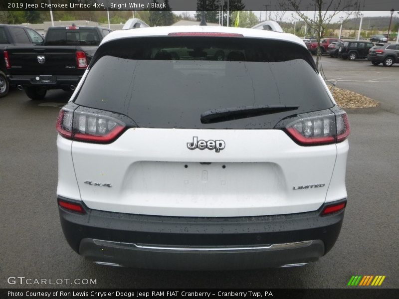 Bright White / Black 2019 Jeep Cherokee Limited 4x4