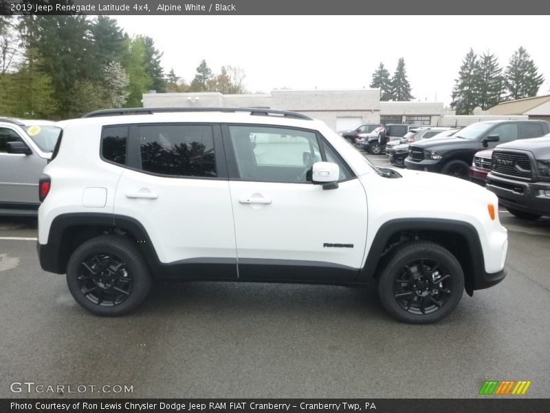 Alpine White / Black 2019 Jeep Renegade Latitude 4x4