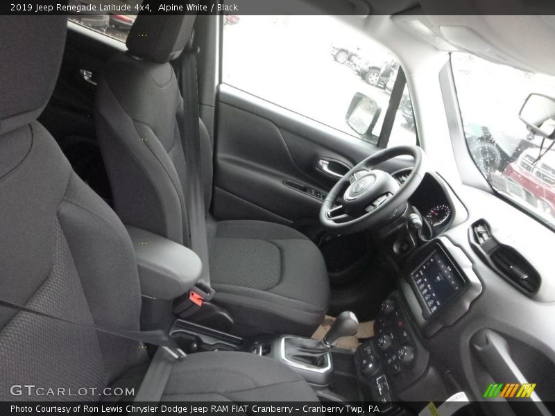Alpine White / Black 2019 Jeep Renegade Latitude 4x4