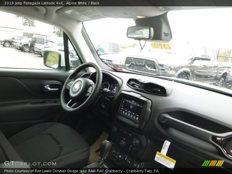 Alpine White / Black 2019 Jeep Renegade Latitude 4x4