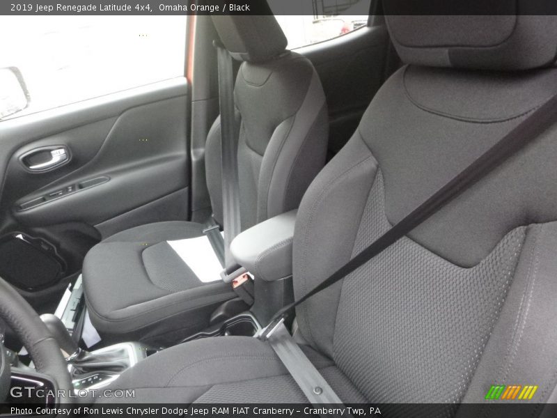 Omaha Orange / Black 2019 Jeep Renegade Latitude 4x4