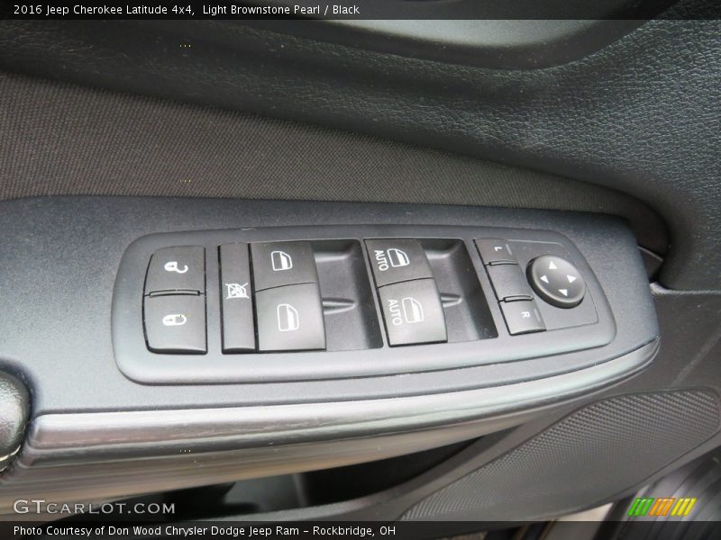 Light Brownstone Pearl / Black 2016 Jeep Cherokee Latitude 4x4