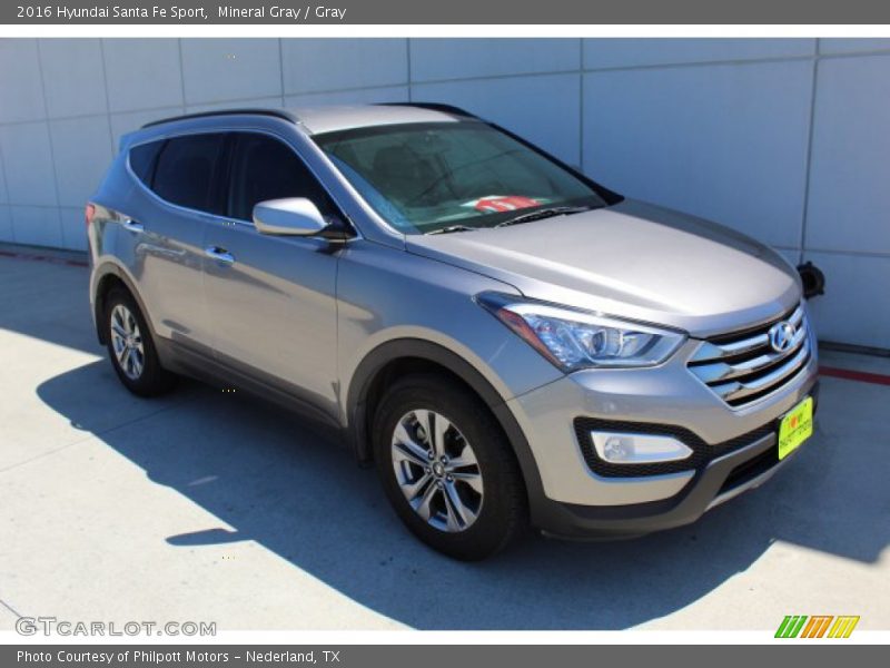 Mineral Gray / Gray 2016 Hyundai Santa Fe Sport