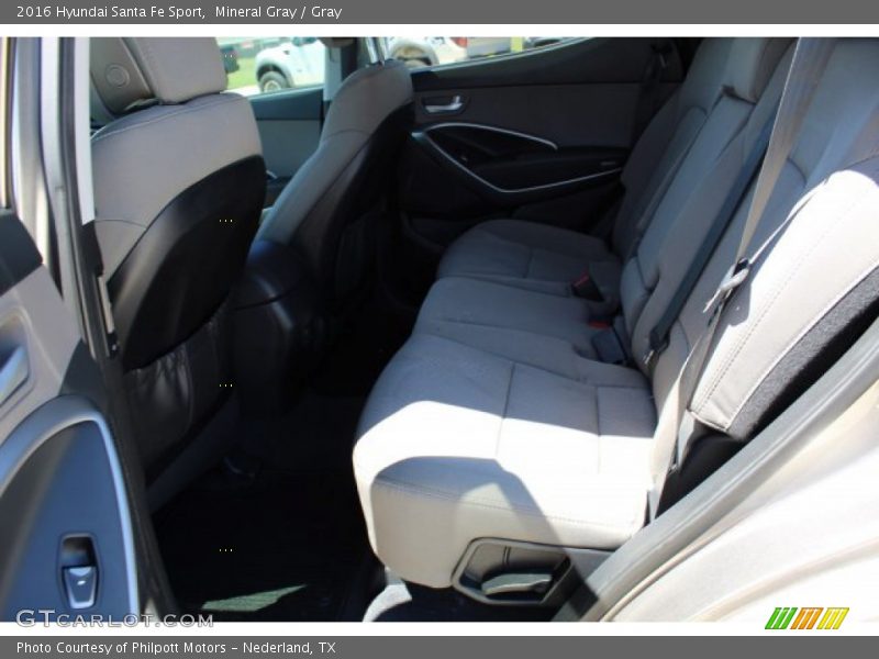 Mineral Gray / Gray 2016 Hyundai Santa Fe Sport