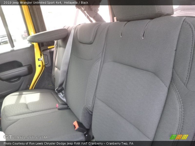 Hellayella / Black 2019 Jeep Wrangler Unlimited Sport 4x4