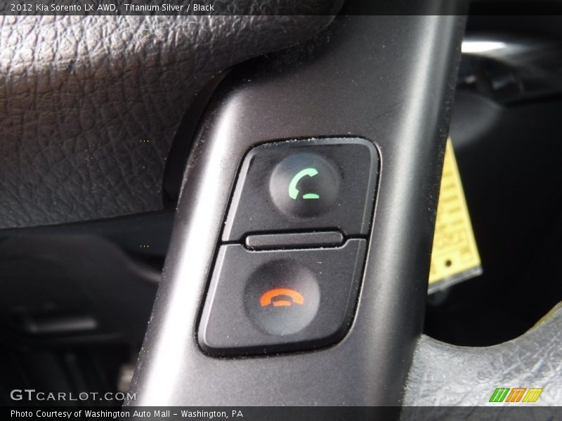 Titanium Silver / Black 2012 Kia Sorento LX AWD