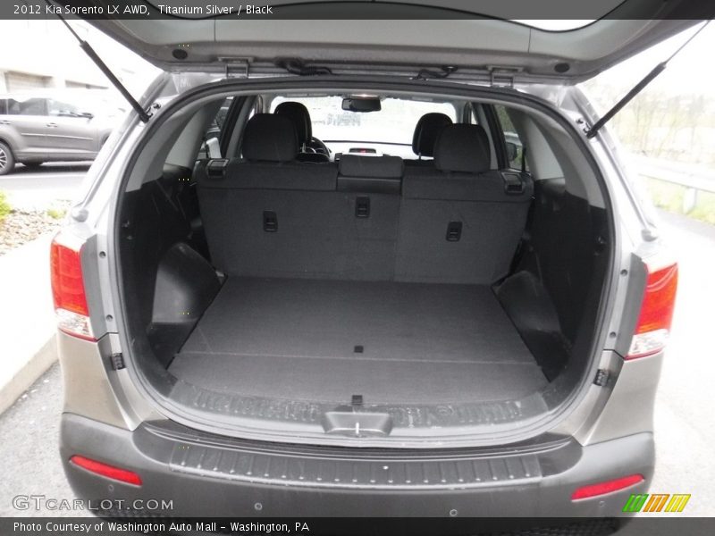 Titanium Silver / Black 2012 Kia Sorento LX AWD