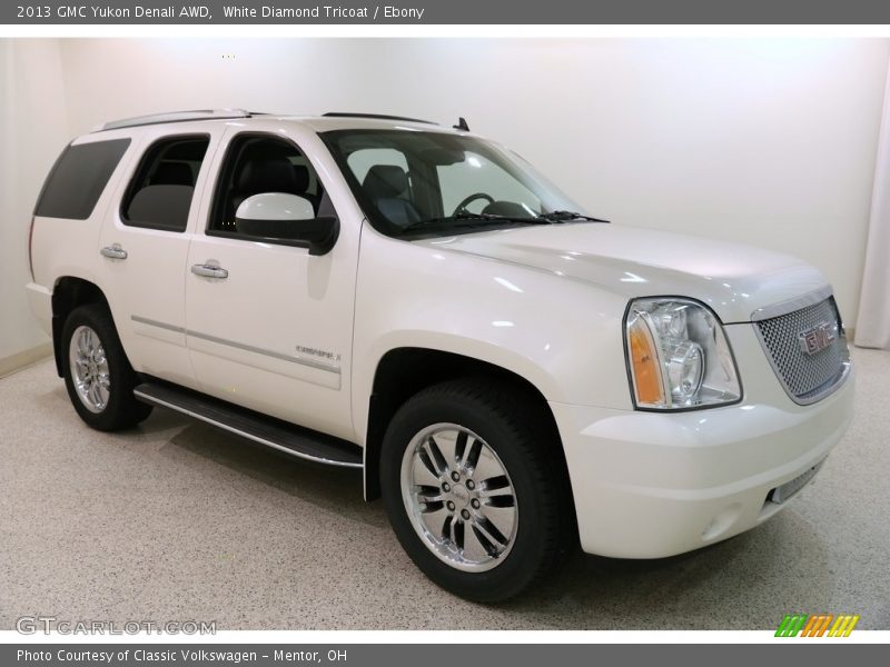 White Diamond Tricoat / Ebony 2013 GMC Yukon Denali AWD