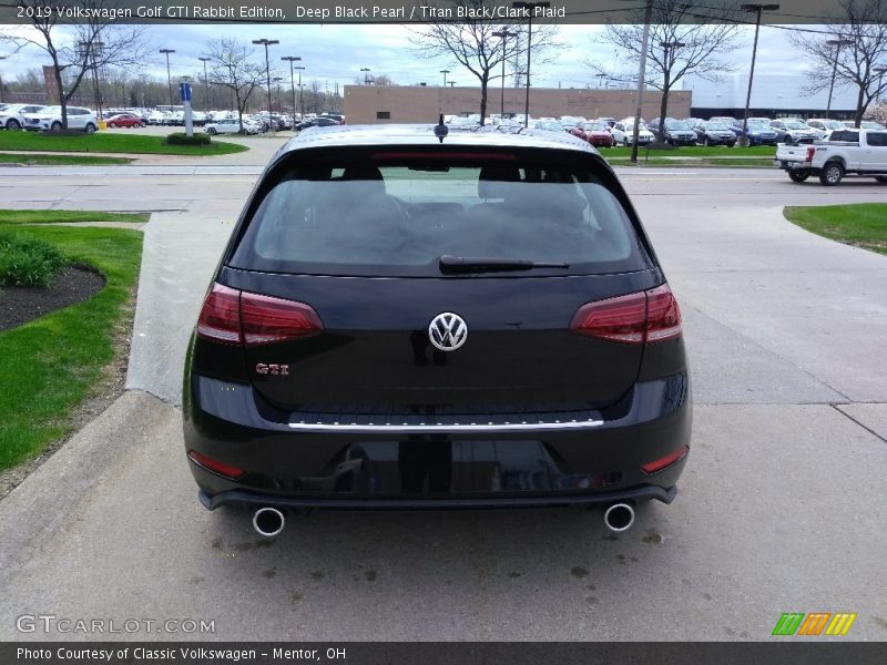 Deep Black Pearl / Titan Black/Clark Plaid 2019 Volkswagen Golf GTI Rabbit Edition