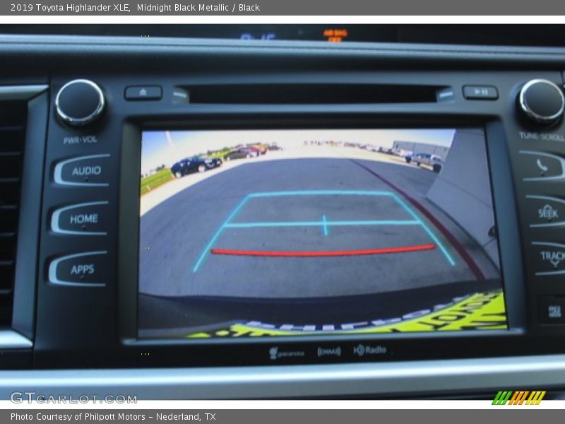 Midnight Black Metallic / Black 2019 Toyota Highlander XLE