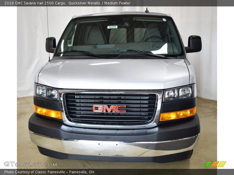 Quicksilver Metallic / Medium Pewter 2019 GMC Savana Van 2500 Cargo