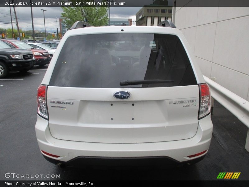 Satin White Pearl / Platinum 2013 Subaru Forester 2.5 X Premium