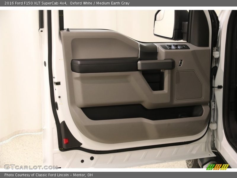 Oxford White / Medium Earth Gray 2016 Ford F150 XLT SuperCab 4x4