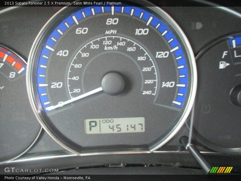 Satin White Pearl / Platinum 2013 Subaru Forester 2.5 X Premium