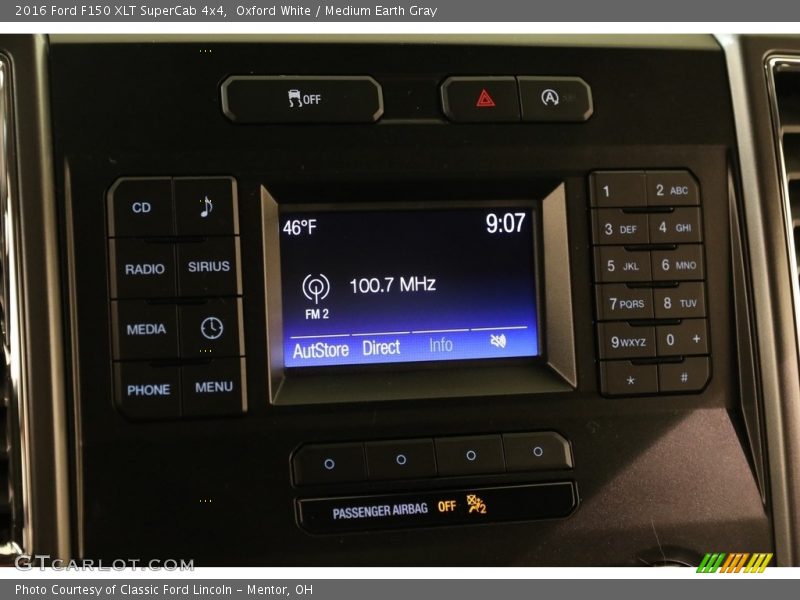 Oxford White / Medium Earth Gray 2016 Ford F150 XLT SuperCab 4x4