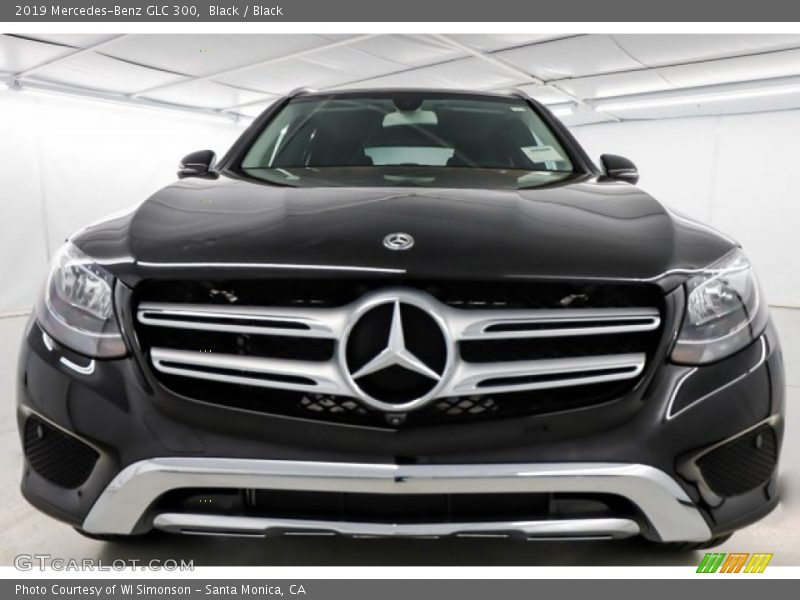 Black / Black 2019 Mercedes-Benz GLC 300